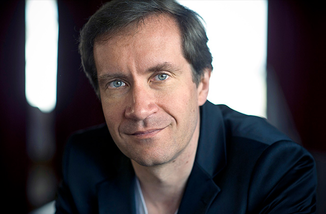 Nikolai-LUGANSKY-(c)Jean-Baptiste-Millot