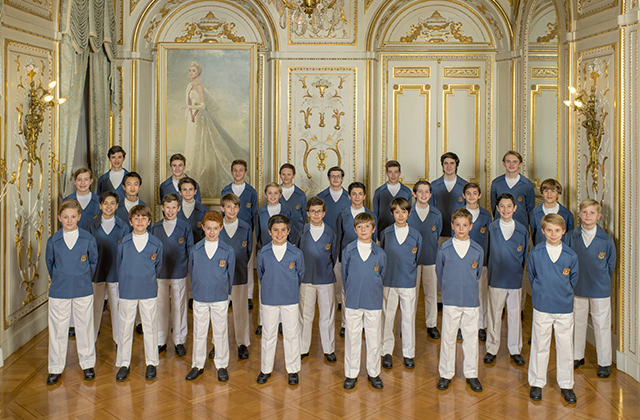 Les-Petits-Chanteurs-de-Monaco-c-G-Luci-PalaisPrincierdeMonaco